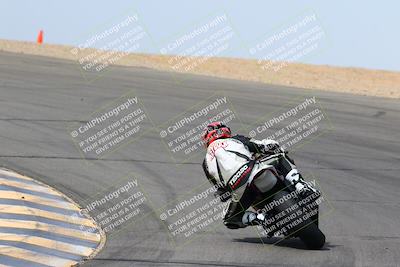 media/Mar-13-2022-SoCal Trackdays (Sun) [[112cf61d7e]]/Turn 10 Backside (105pm)/